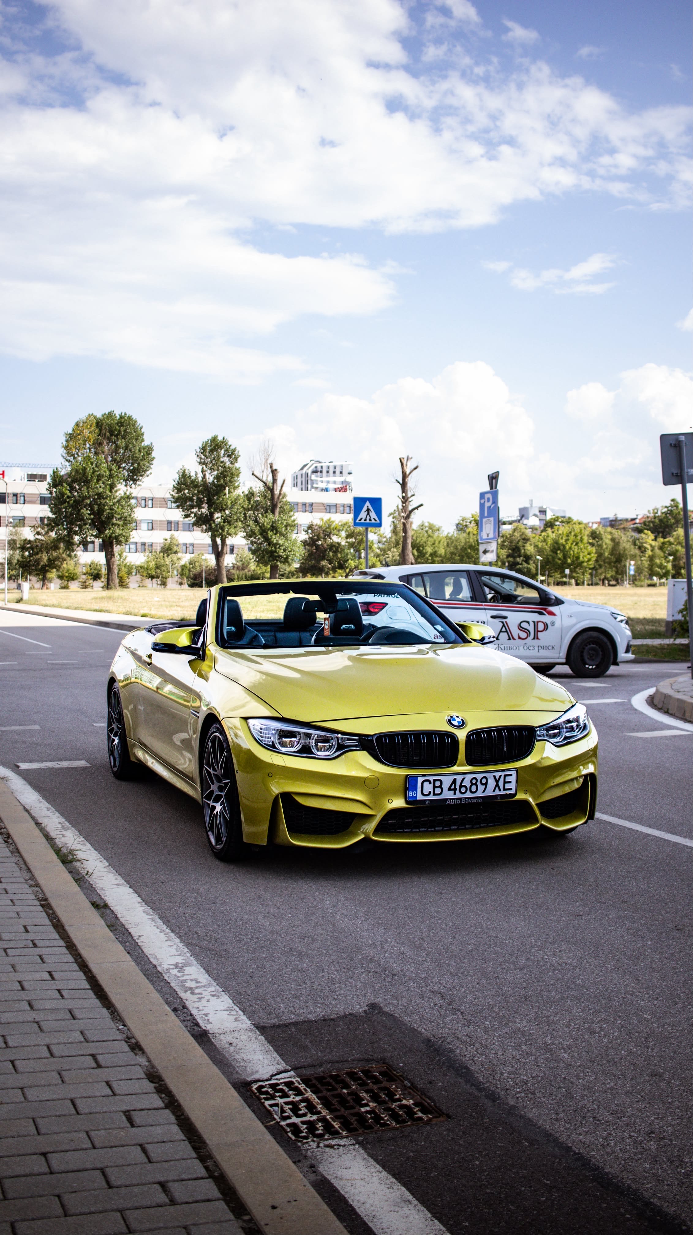BMW M4 F83 available for rent in Sofia